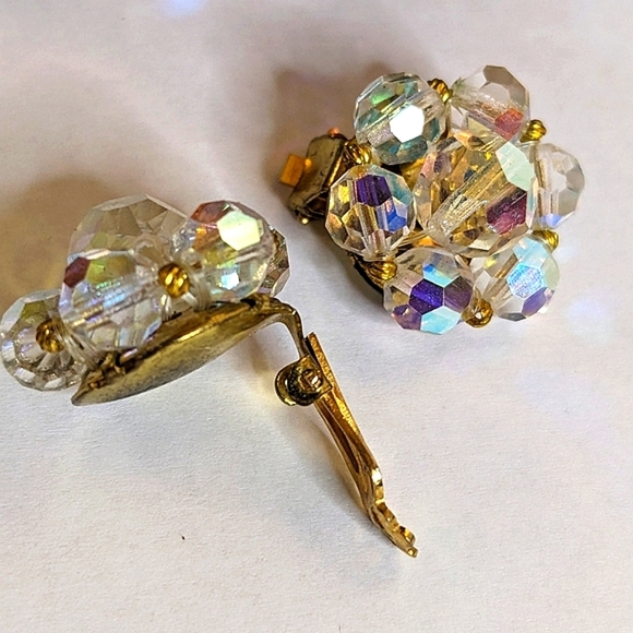 Vintage Demiparure  Gold Tone AB crystal Layered Necklace and Earring Set - Picture 8 of 10